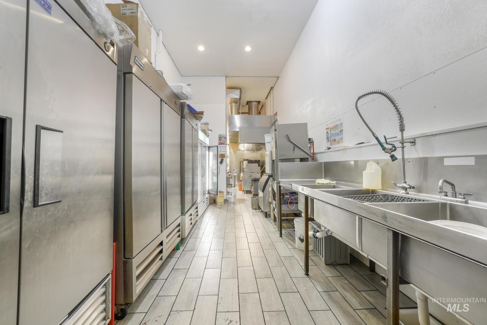 Wendell, Idaho 83355, United States, ,Commercial,Active,219580