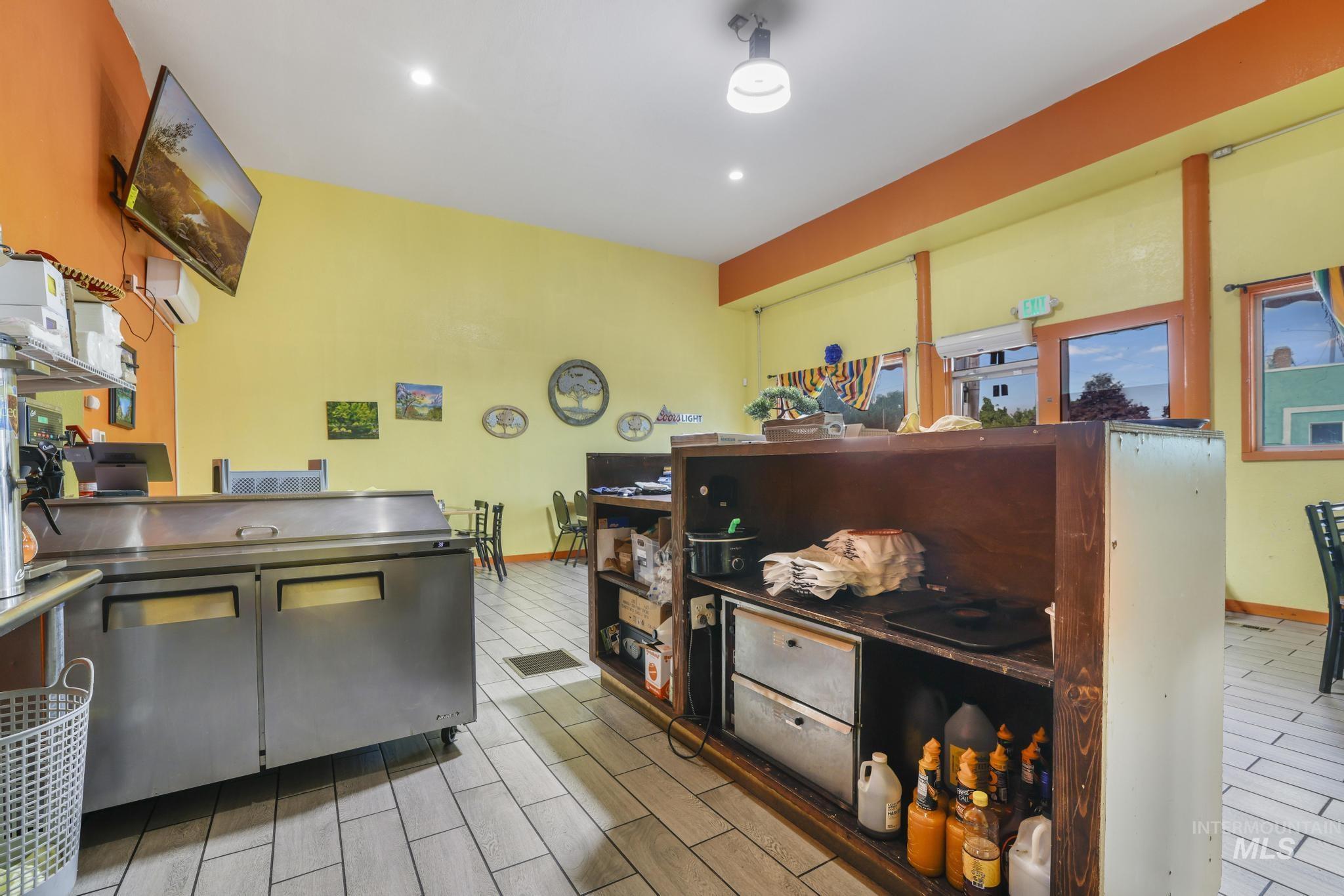 Wendell, Idaho 83355, United States, ,Commercial,Active,219580