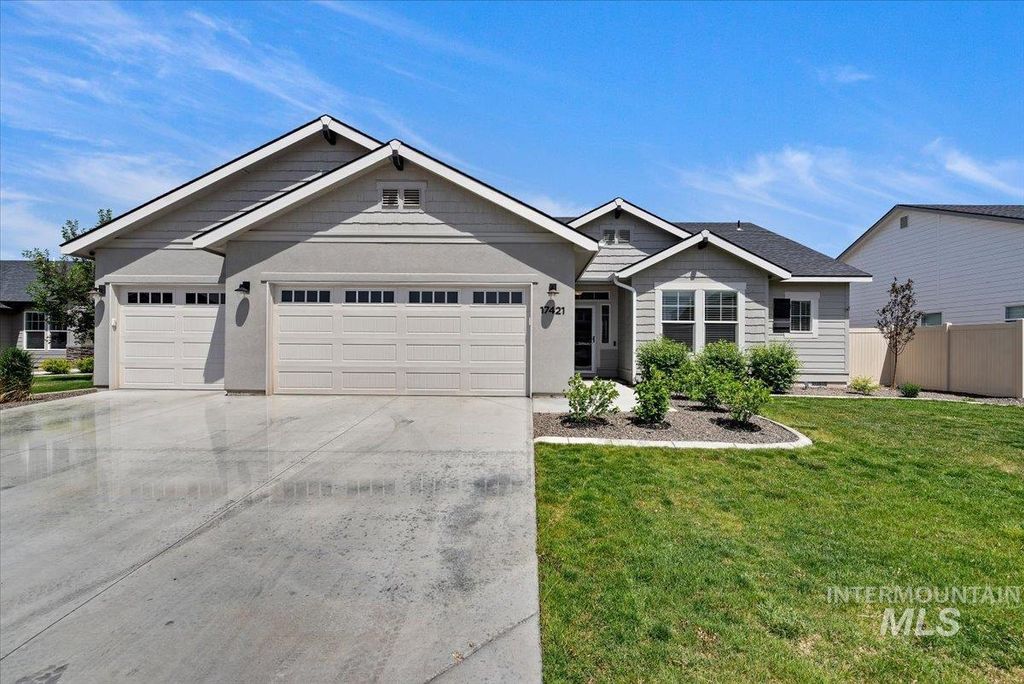 Photo of 17421 N Santimon Way, Nampa, ID 83687 (MLS # 98986356)