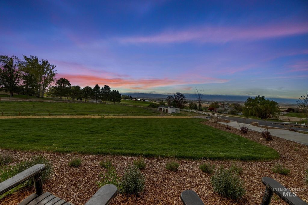 Photo of 8333 Partridge Dr, Nampa, ID 83686 (MLS # 98981720)