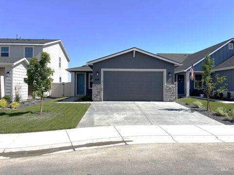 5905 N Backfire Way Meridian ID 83646