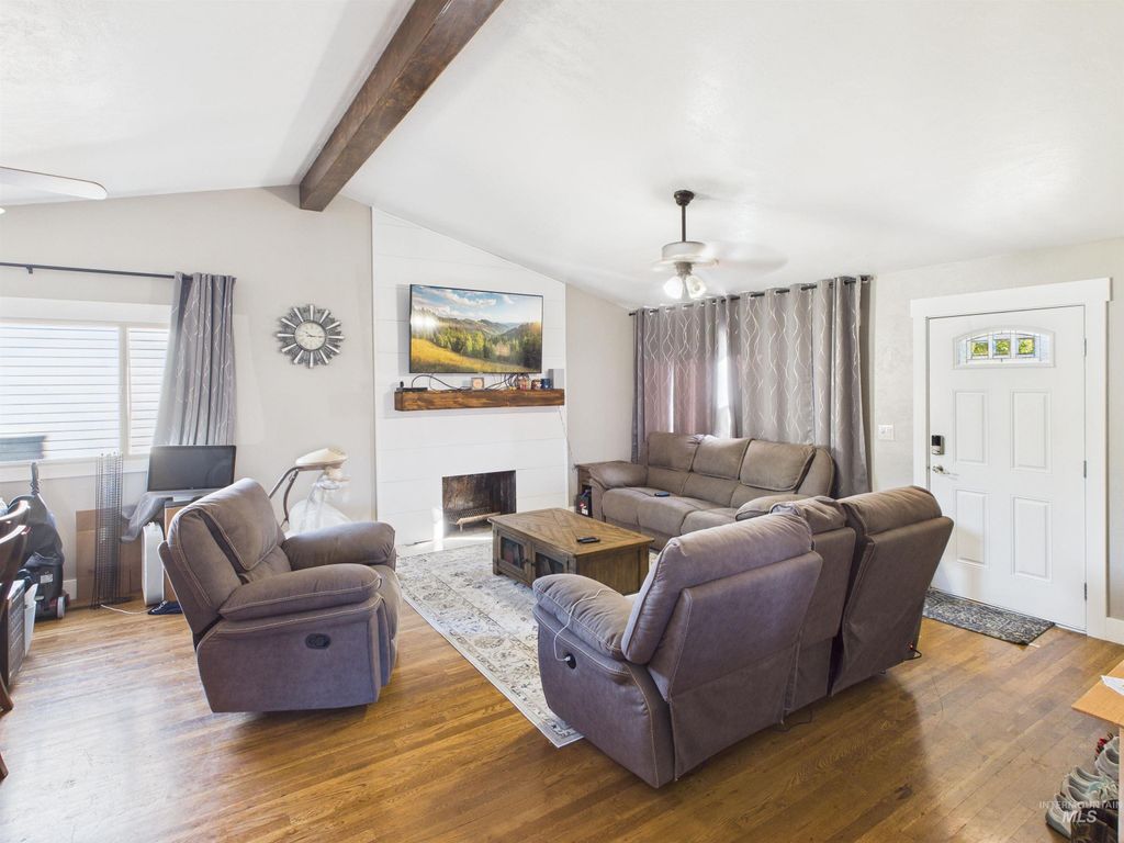 Photo of 1534 Oriental Ave, Burley, ID 83318 (MLS # 98972772)