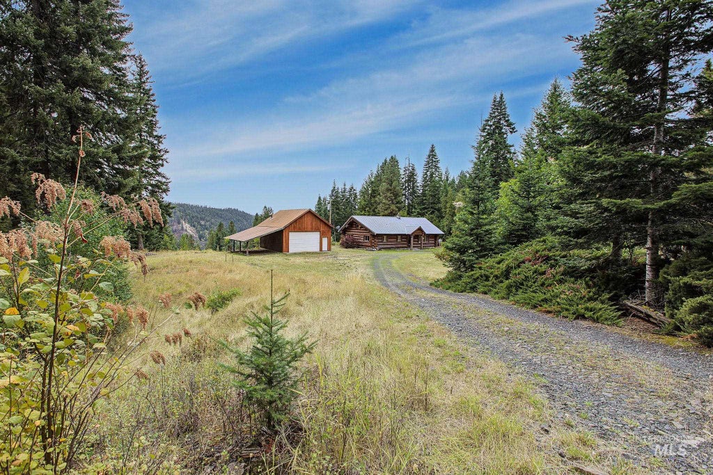 Photo of 2926 Wells Bench Road, Orofino, ID 83544 (MLS # 99001653)
