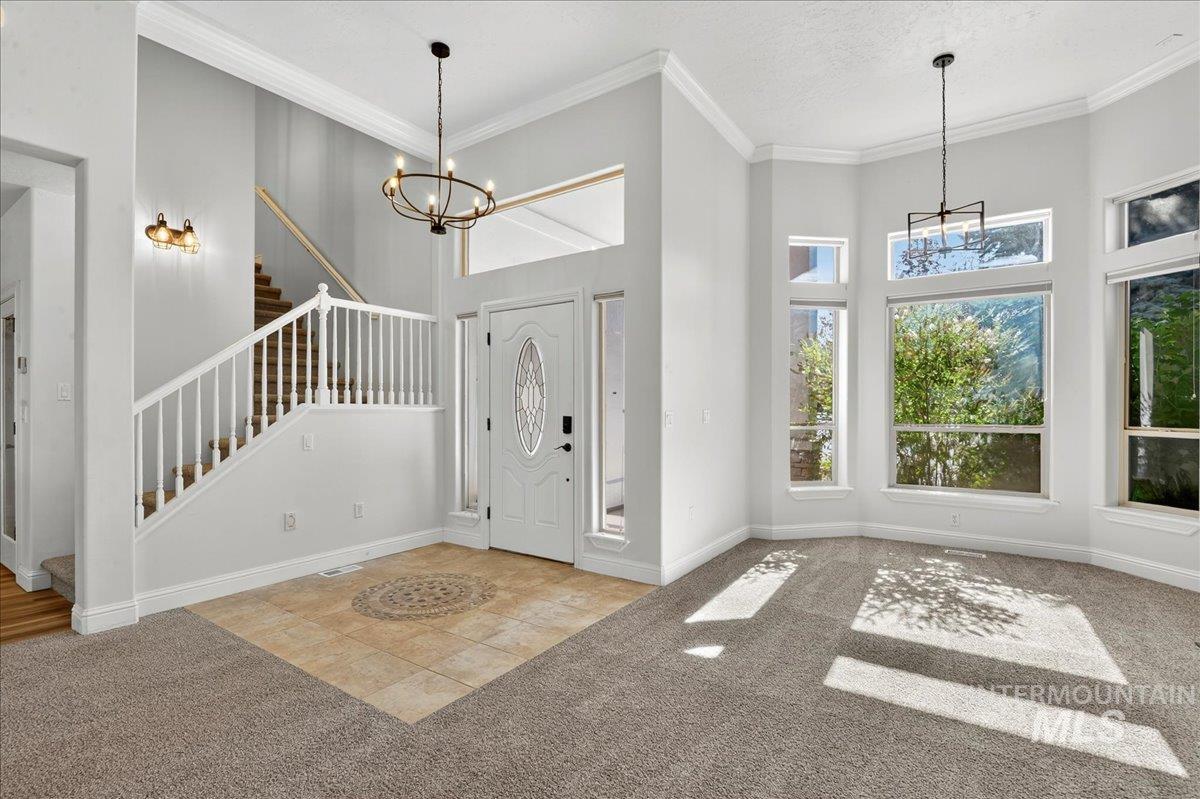 1802 W Rattlesnake Dr