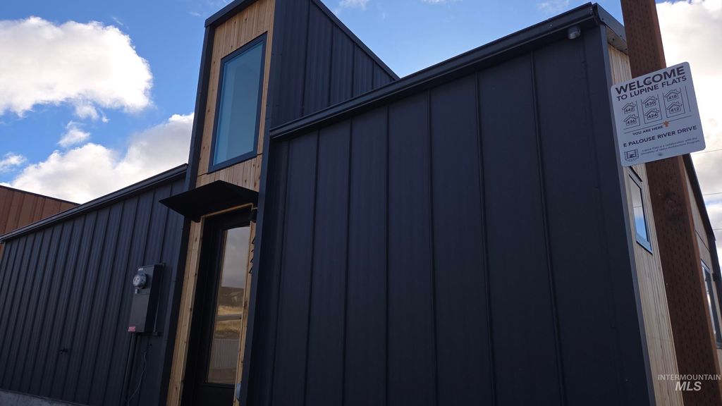 Photo of 424 E Palouse River Dr, Moscow, ID 83843 (MLS # 98956103)