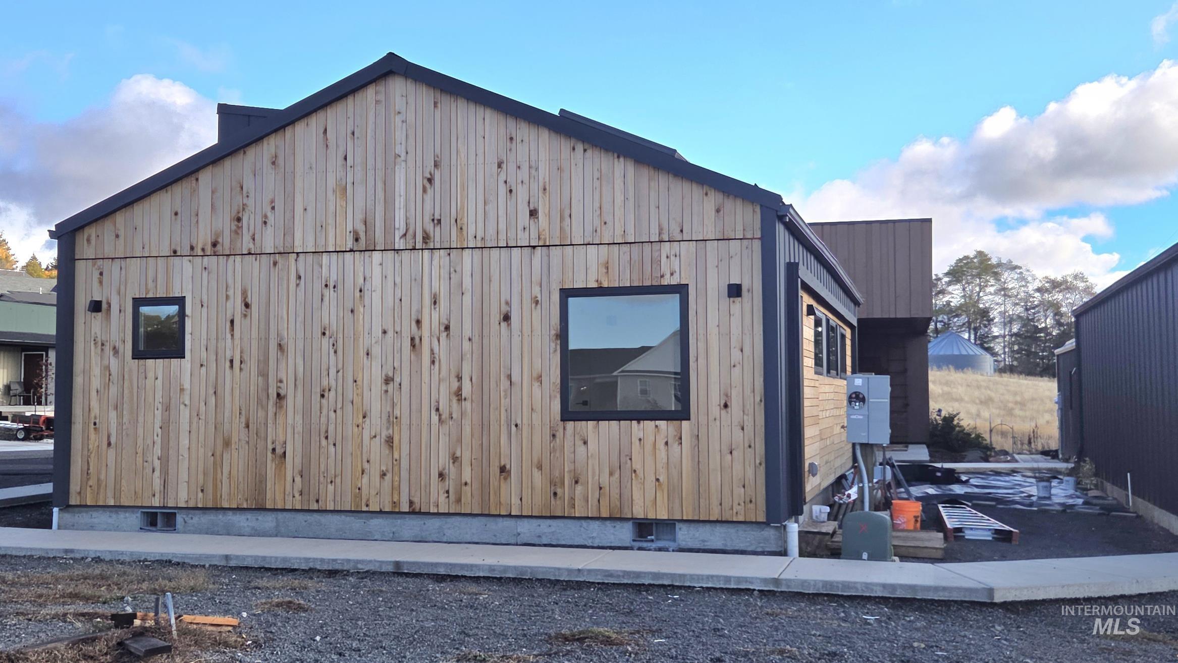 424 E Palouse River Dr.