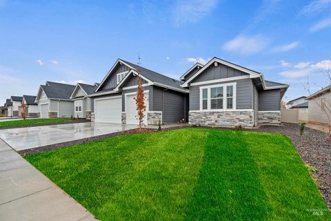Photo of 2129 E Blakehurst St, Kuna, ID 83634 (MLS # 98967363)