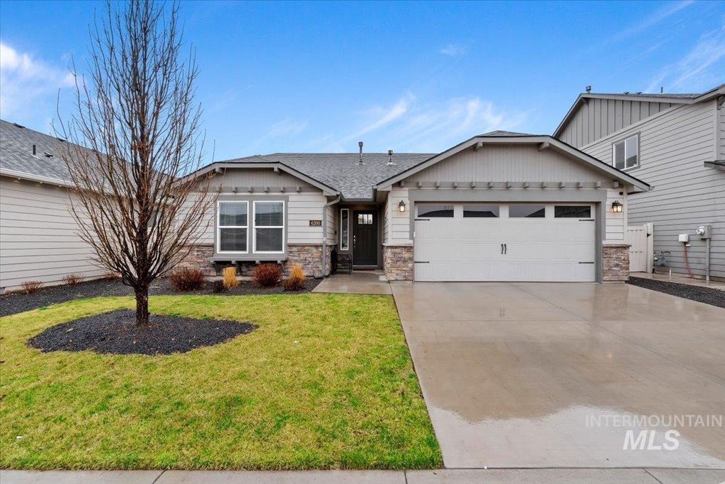 Photo of 6200 W Mattawa Dr, Meridian, ID 83646 (MLS # 98976594)