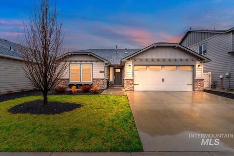Photo of 6200 W Mattawa Dr, Meridian, ID 83646 (MLS # 98976594)