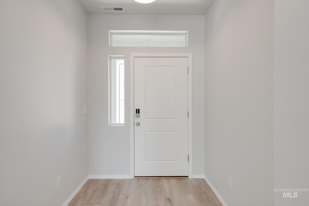 Photo of 17690 N Boone Peak Ave, Nampa, ID 83687 (MLS # 98974797)