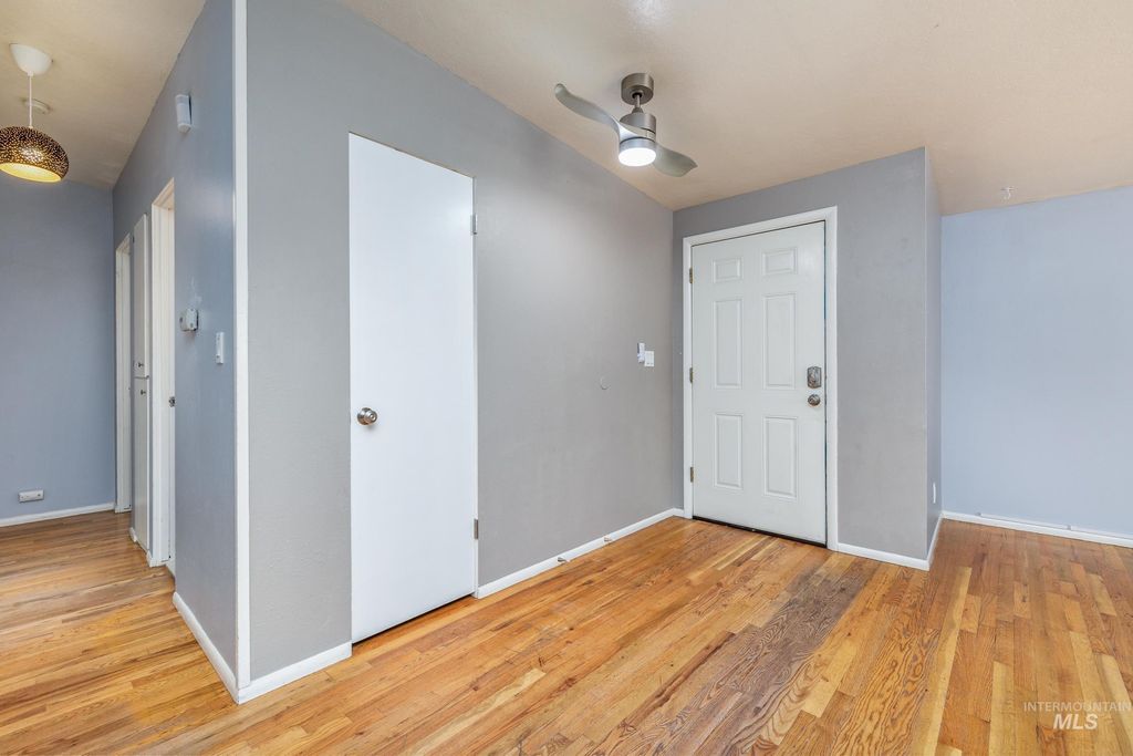 Photo of 18 S Franklin Park, Boise, ID 83709 (MLS # 98970019)