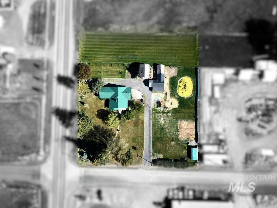Photo of 1698 State Highway 46, Gooding, ID 83330 (MLS # 98998096)