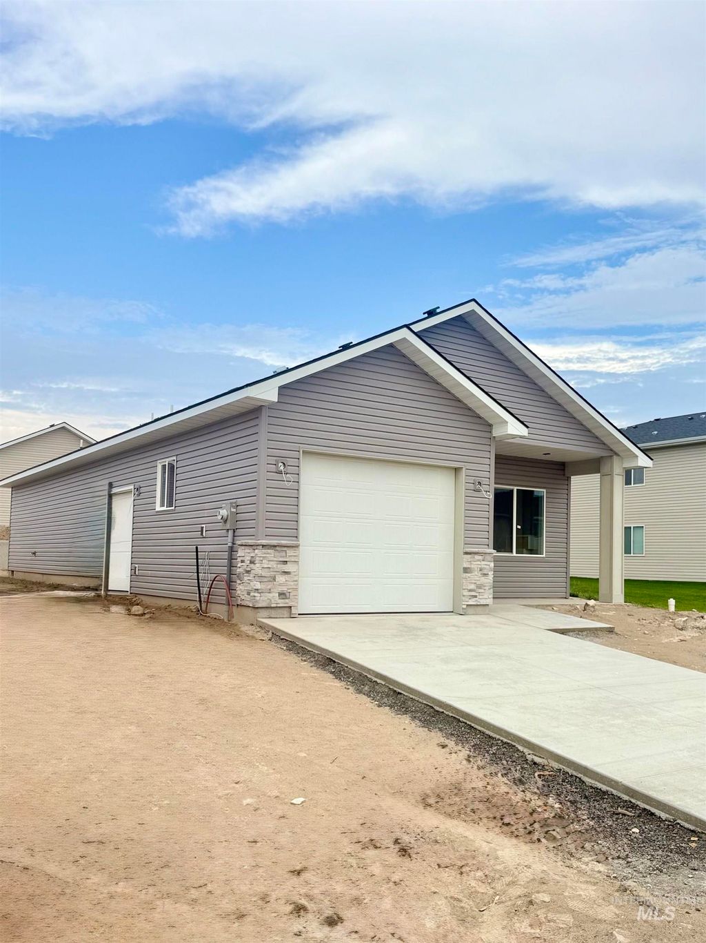Photo of 1013 S Fillmore, Jerome, ID 83338 (MLS # 98959604)