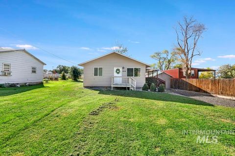 Photo of 4219 N 1400 E, Buhl, ID 83316 (MLS # 98964469)