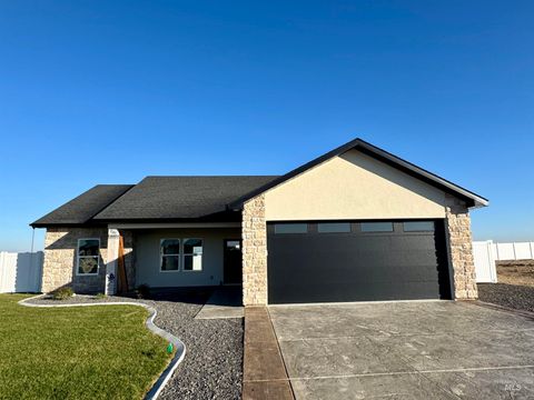 1316 20th Ave E Jerome ID 83338