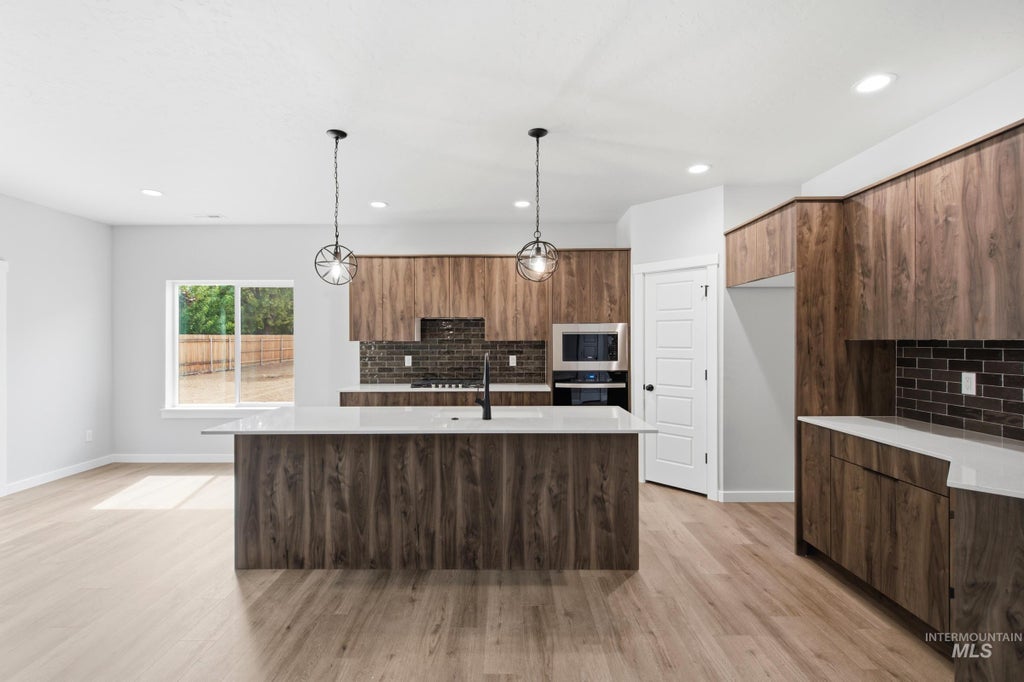 Photo of 5032 S Bleachfield Ave, Meridian, ID 83642 (MLS # 99000964)