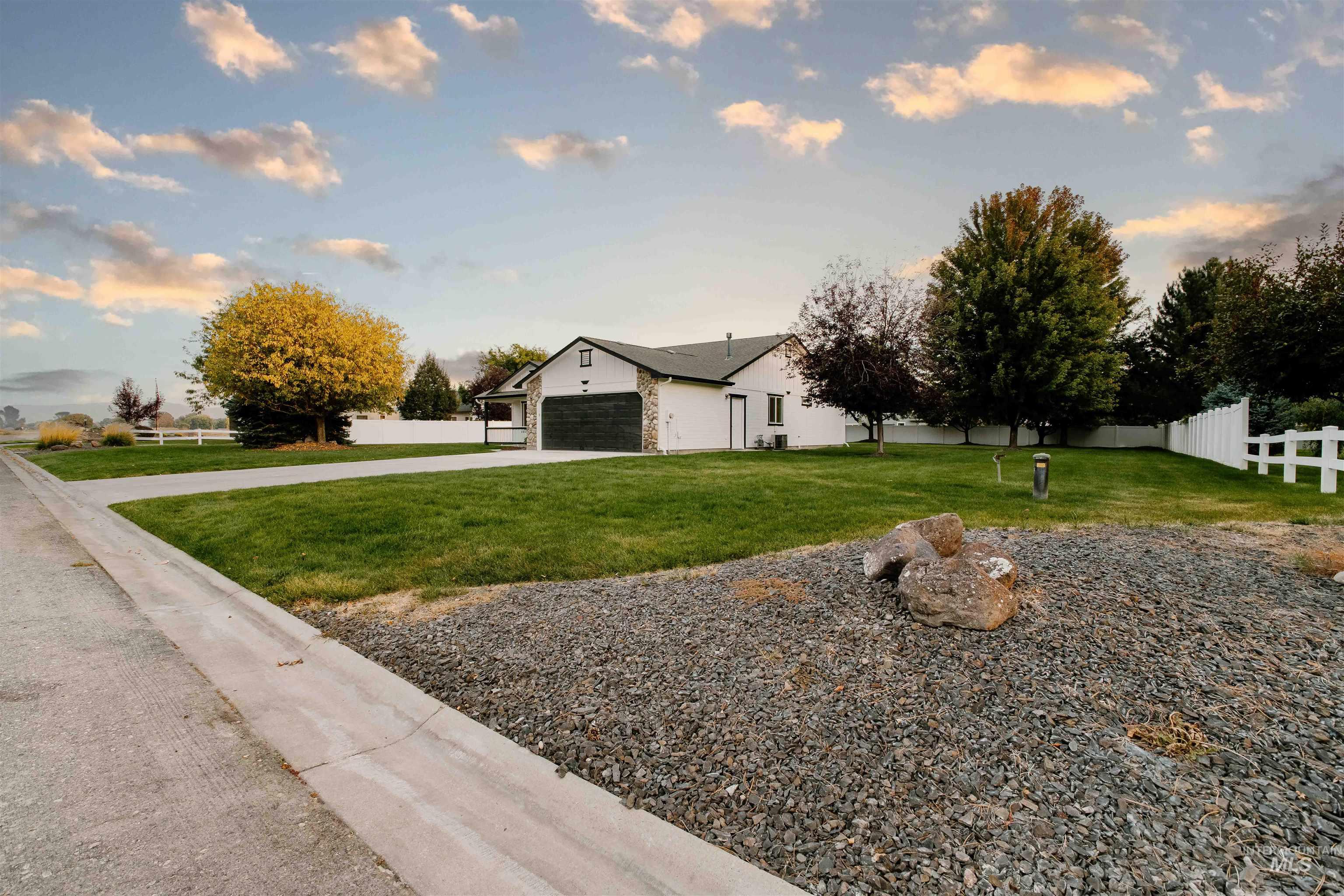 1973 Geneva Way, Emmett, Idaho image 32