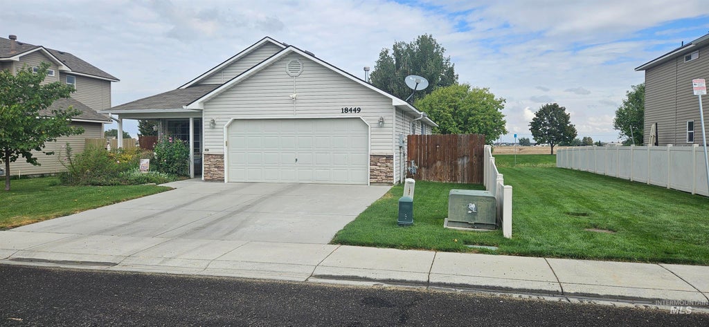 Photo of 18449 Viceroy Place, Nampa, ID 83687 (MLS # 98999683)