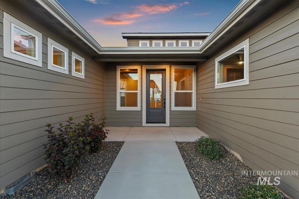 Photo of 7078 E Chicken Hawk Loop, Nampa, ID 83686 (MLS # 98989347)
