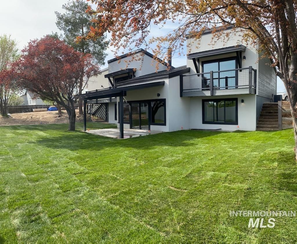 Photo of 87 S Boundary St, Nampa, ID 83651 (MLS # 98985393)