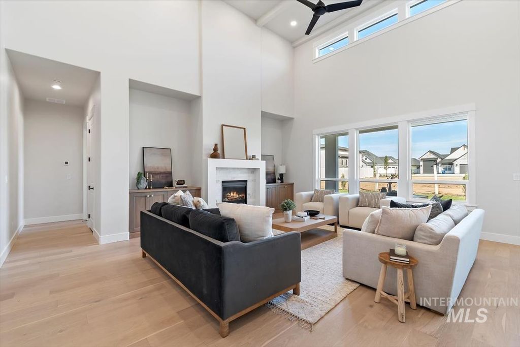 Photo of 2136 N Hurtsville Ave, Kuna, ID 83634 (MLS # 98971635)