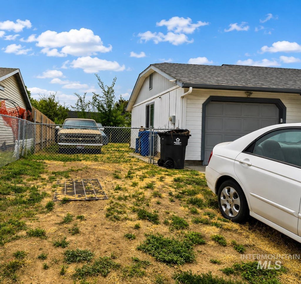 Photo of 2419 Sugar Cane Drive, Nampa, ID 83605 (MLS # 98999099)