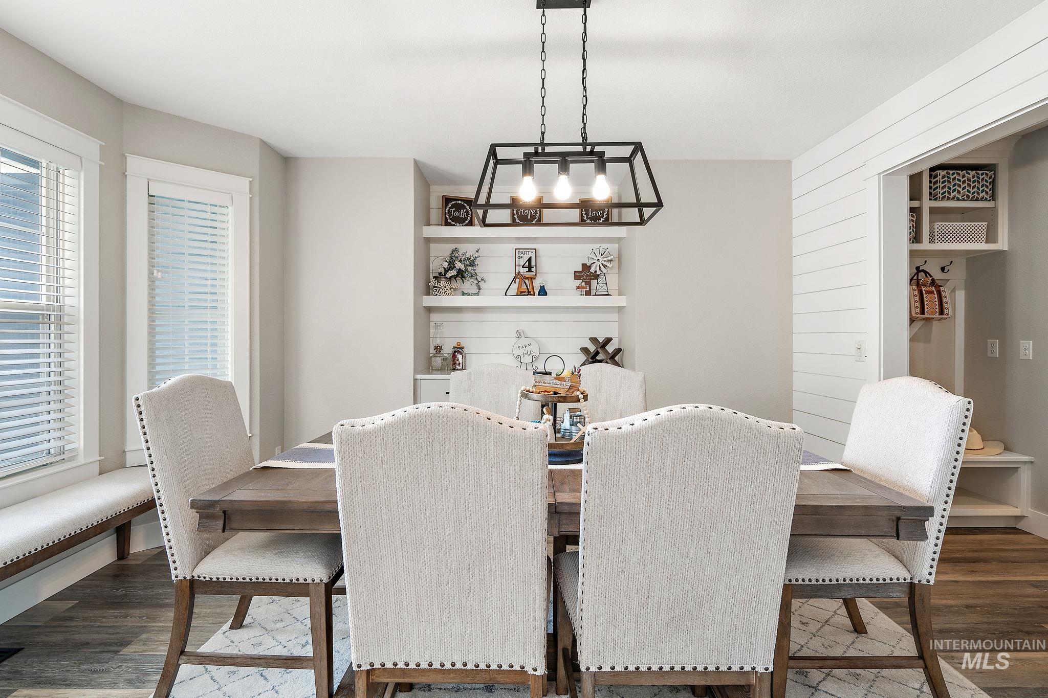 5363 N Hickory Run Ave.