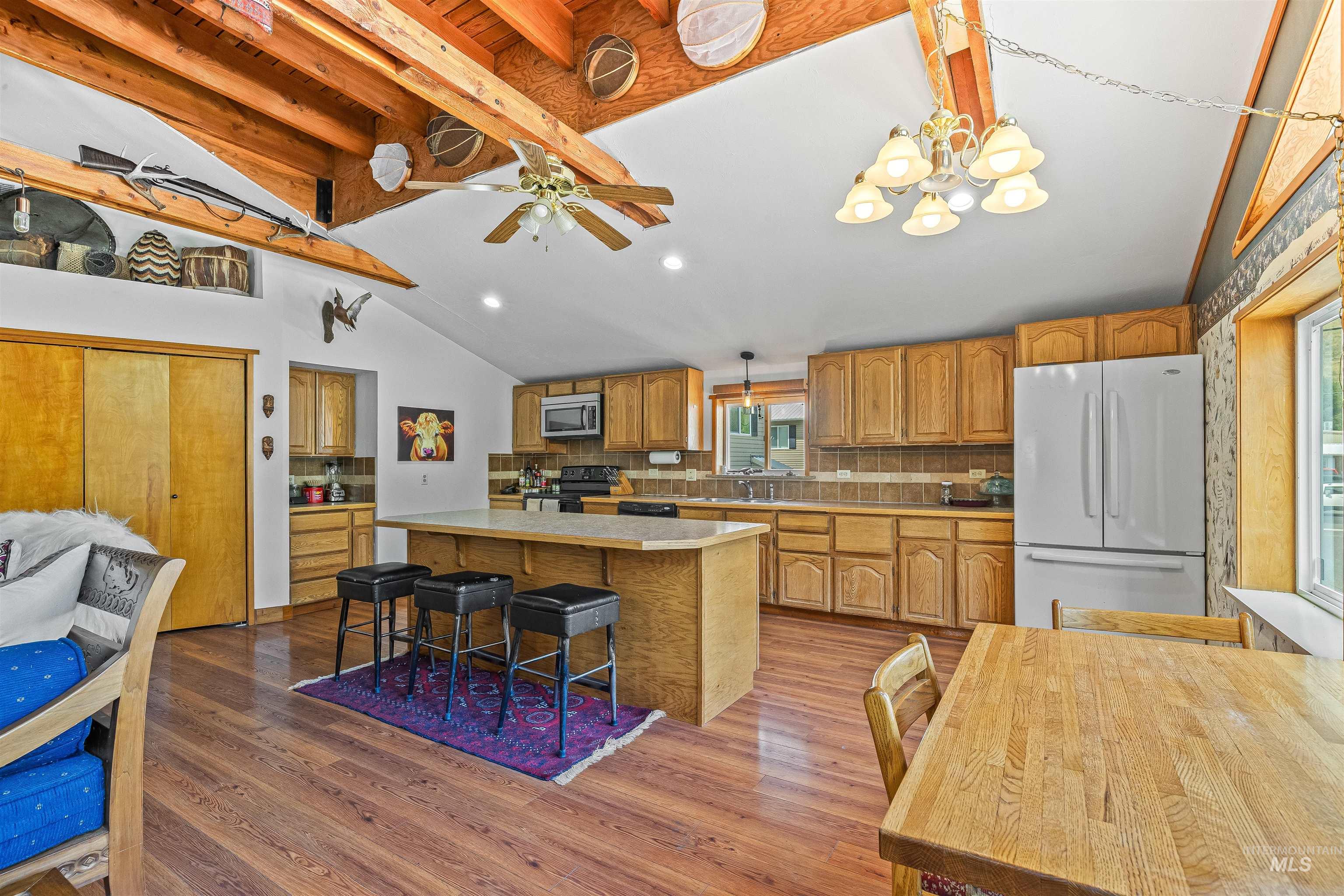 302 Berger St