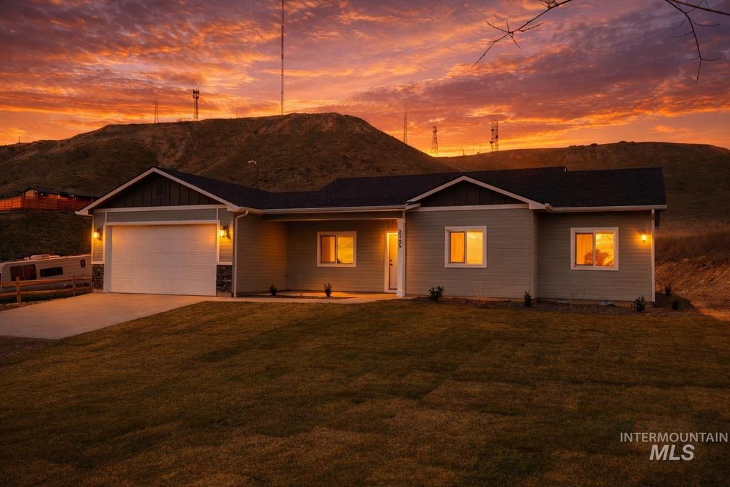 Photo of 2198 Id-52, Payette, ID 83661 (MLS # 98977854)