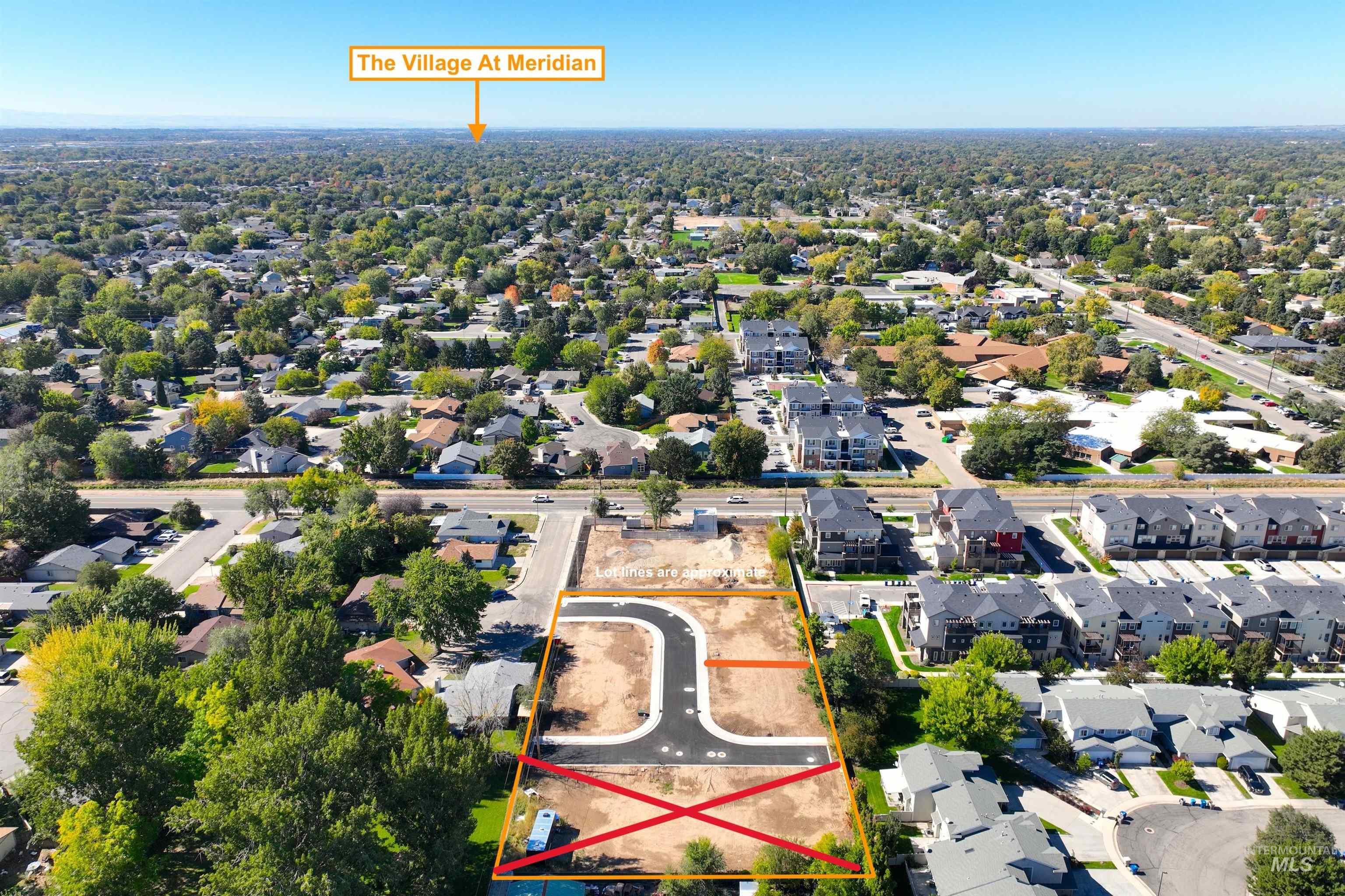 2952, 2960,2966 N Milwaukee St