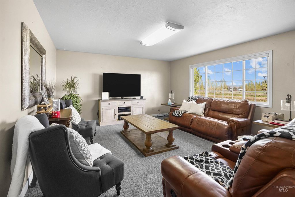 Photo of 240 E 300 N, Rupert, ID 83350 (MLS # 98984863)