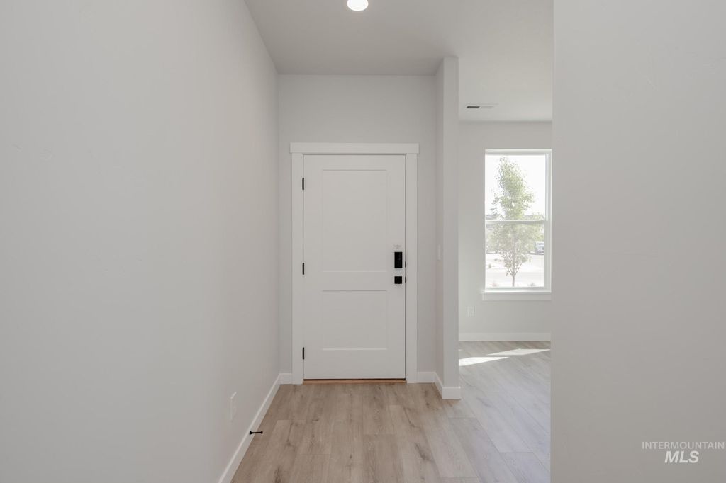 Photo of 6611 S Kanara Ave, Boise, ID 83709 (MLS # 98973413)