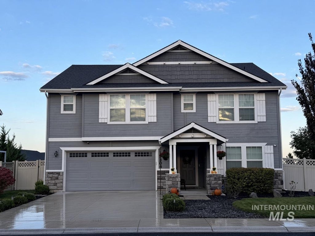 Photo of 15304 Hanks Way, Caldwell, ID 83607 (MLS # 99002162)