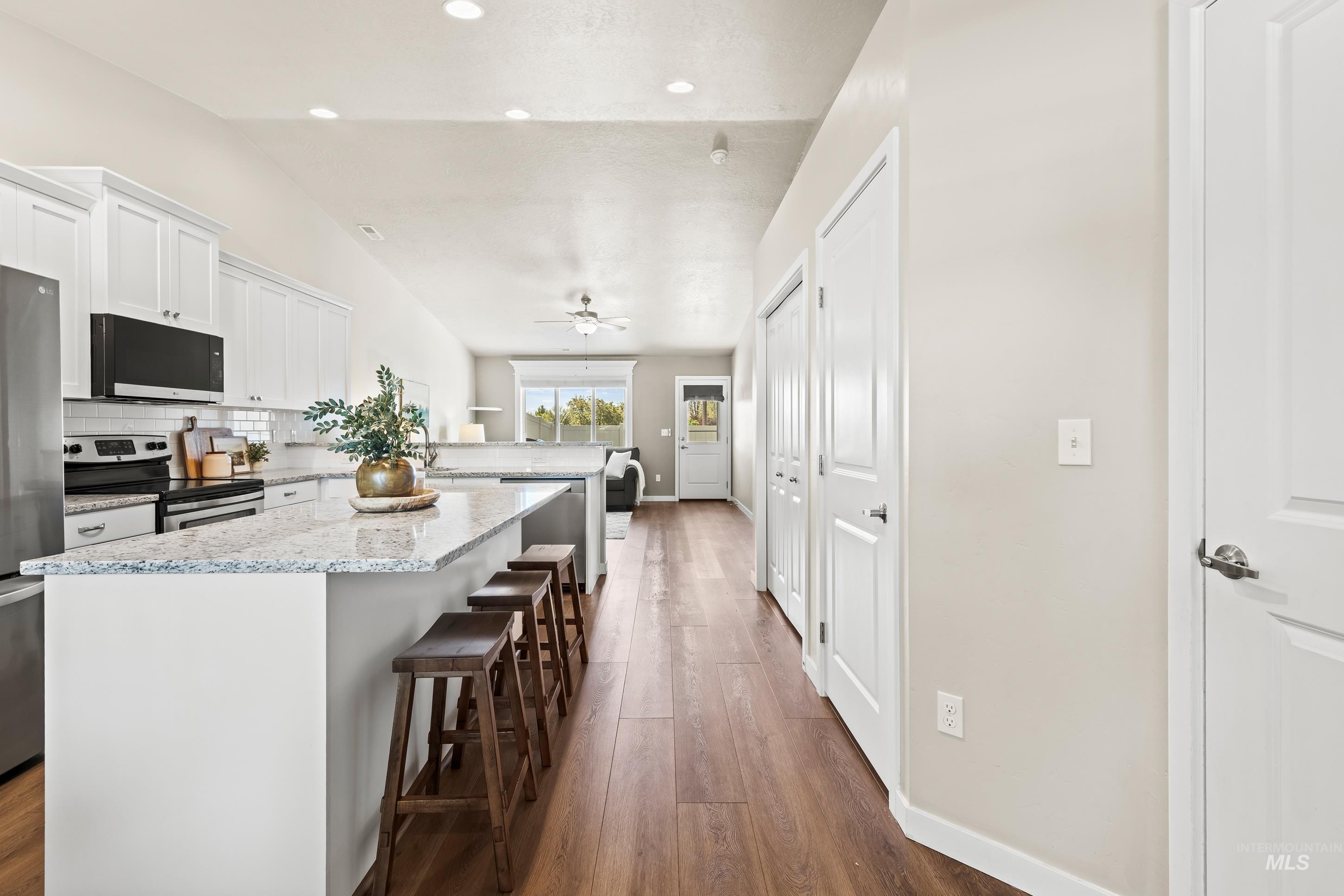 2667 E Apricot Drive