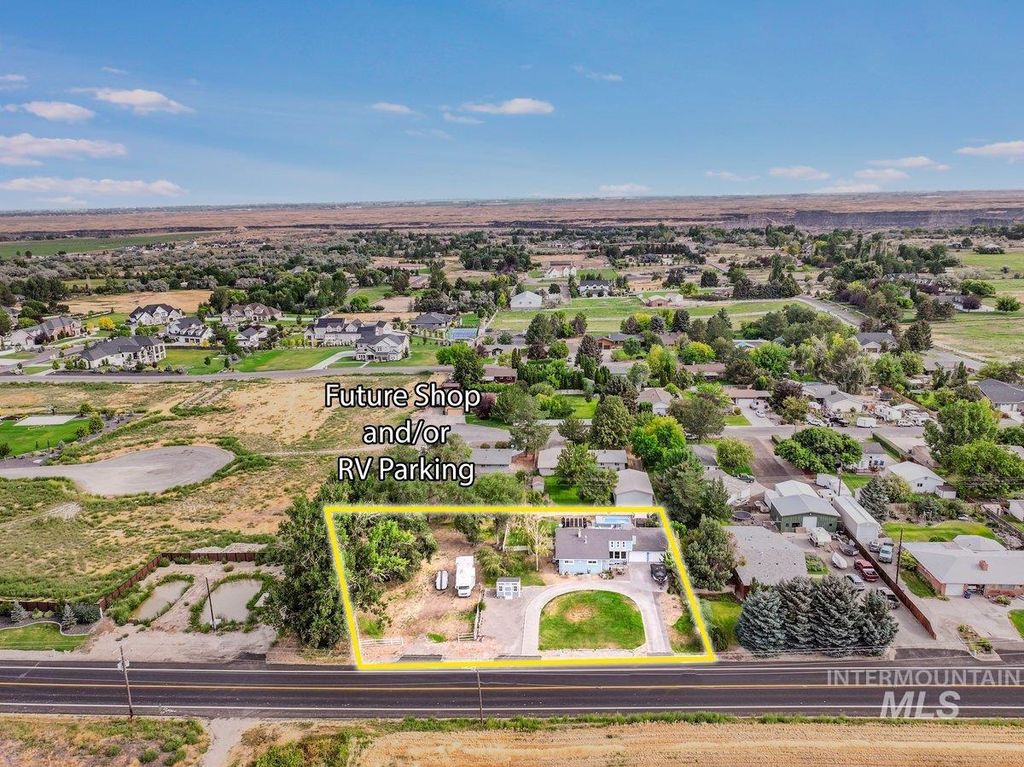 Photo of 3254 4000 N, Twin Falls, ID 83301 (MLS # 98957578)