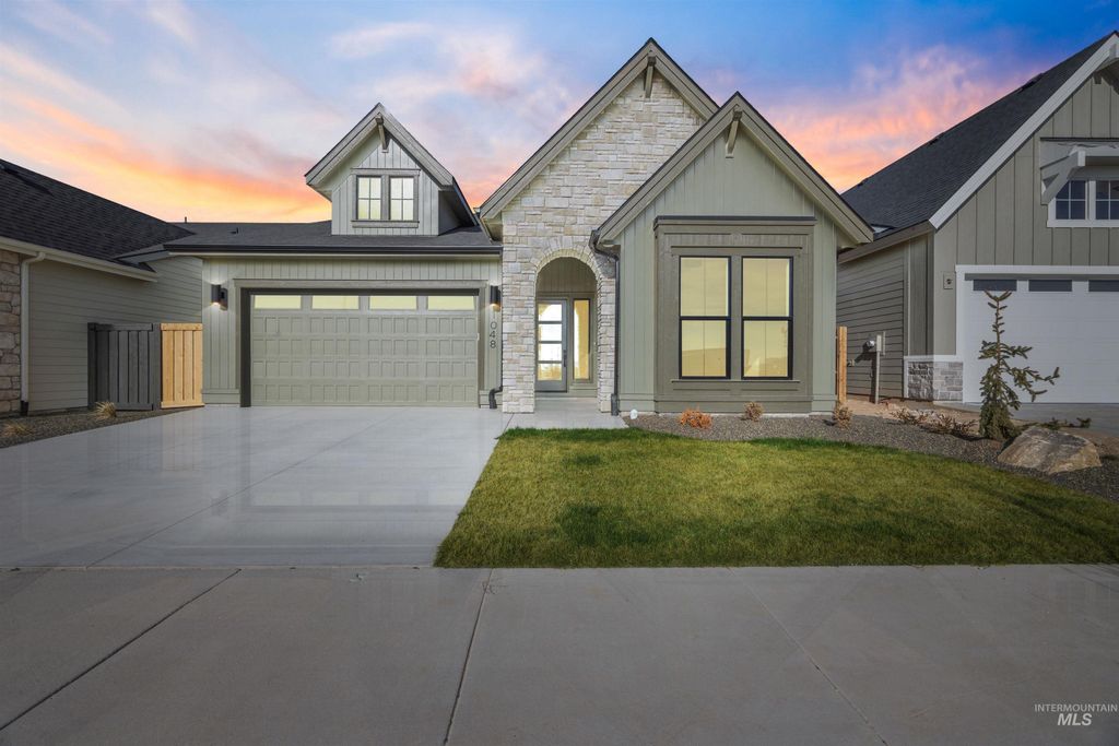 Photo of 959 E Crescendo St, Meridian, ID 83642 (MLS # 98982538)