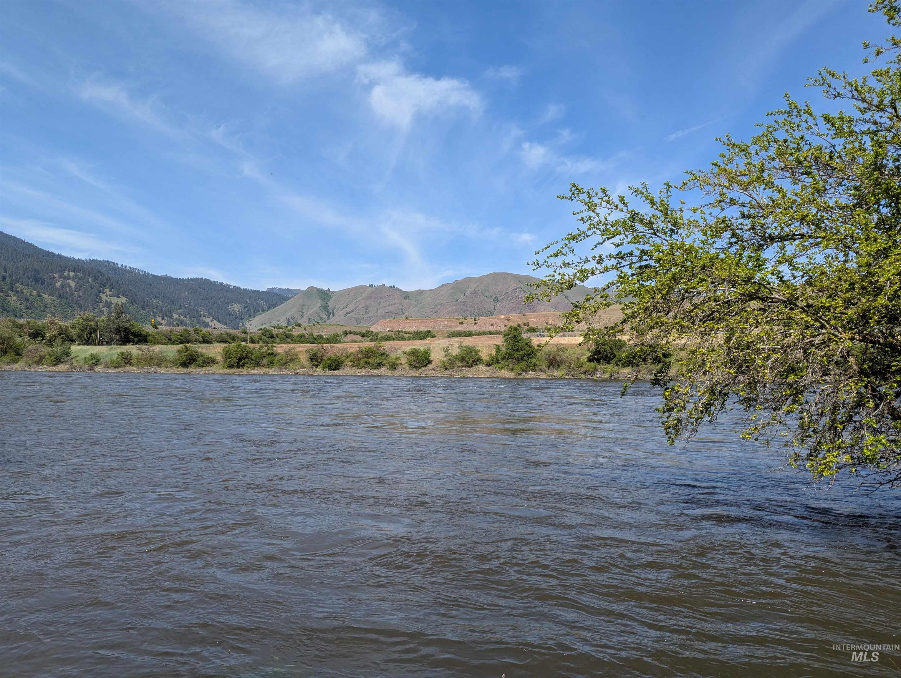 Water view featuring a mountainous background