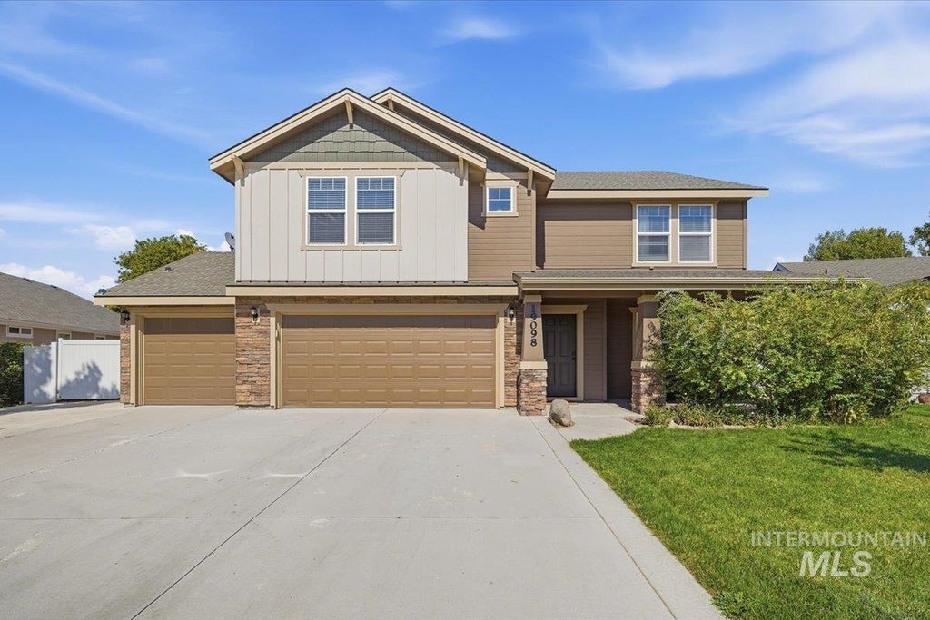 Photo of 19098 Kenney Way, Caldwell, ID 83605 (MLS # 98999119)