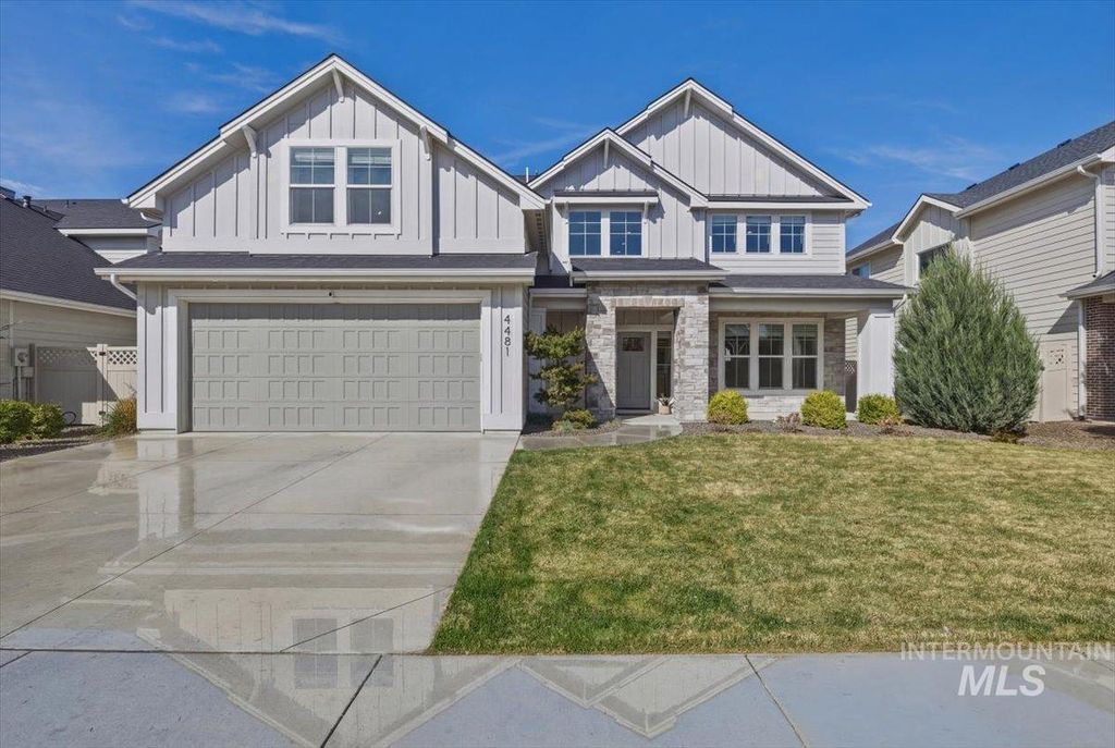 Photo of 4481 N Girasolo Ave, Meridian, ID 83646 (MLS # 98981478)