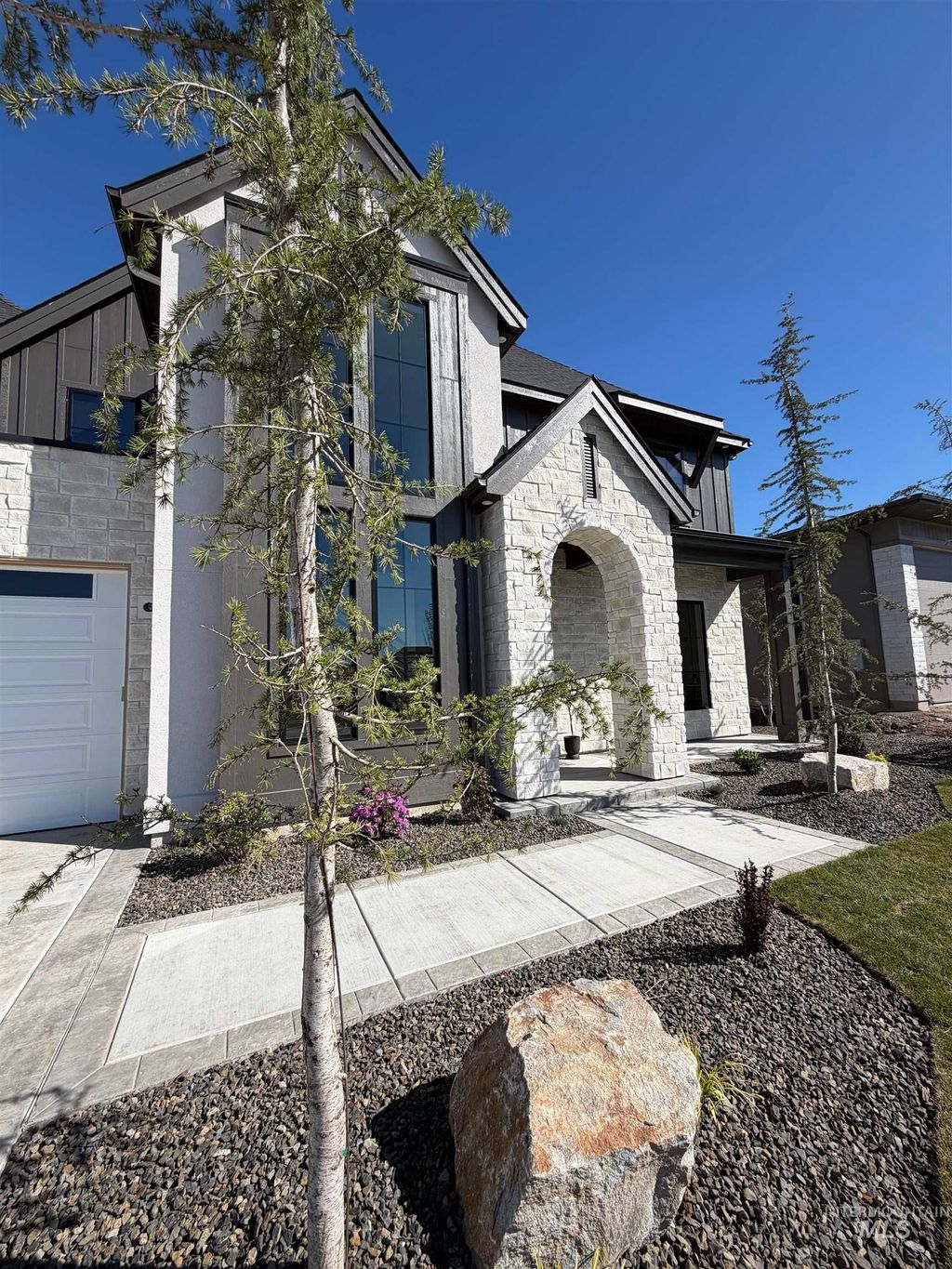 Photo of 4930 W Braveheart St, Eagle, ID 83616 (MLS # 98980660)