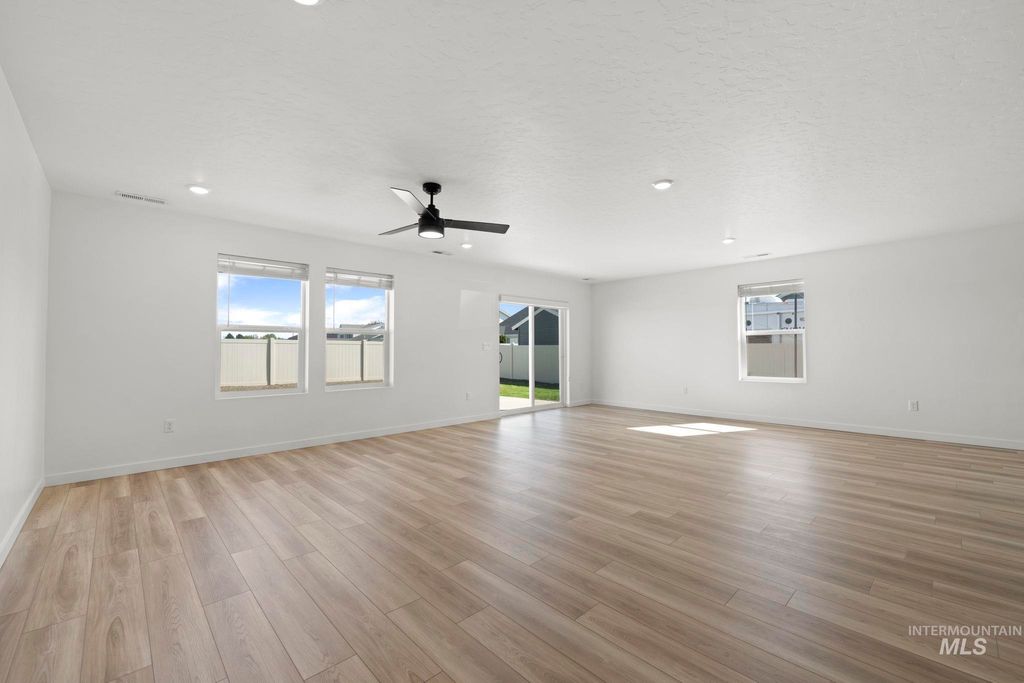 Photo of 836 Knowledge St, Middleton, ID 83644 (MLS # 98984232)
