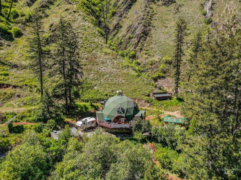 Photo of 360 Lake Creek Rd, Riggins, ID 83549 (MLS # 98973443)