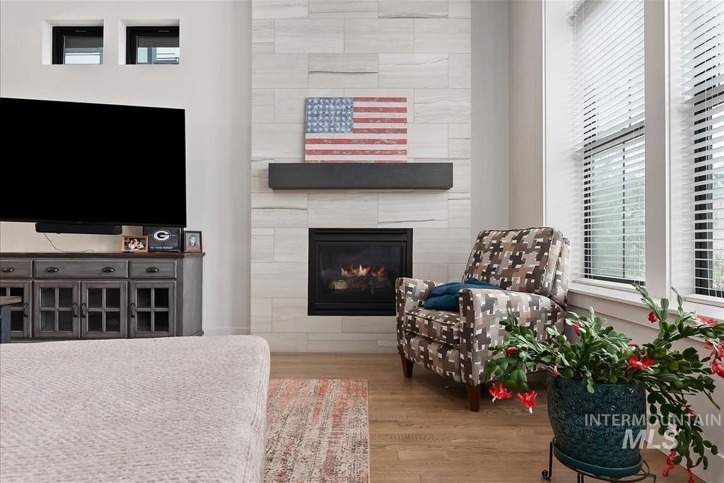 Photo of 11661 N 23rd Ave, Boise, ID 83714 (MLS # 98983539)