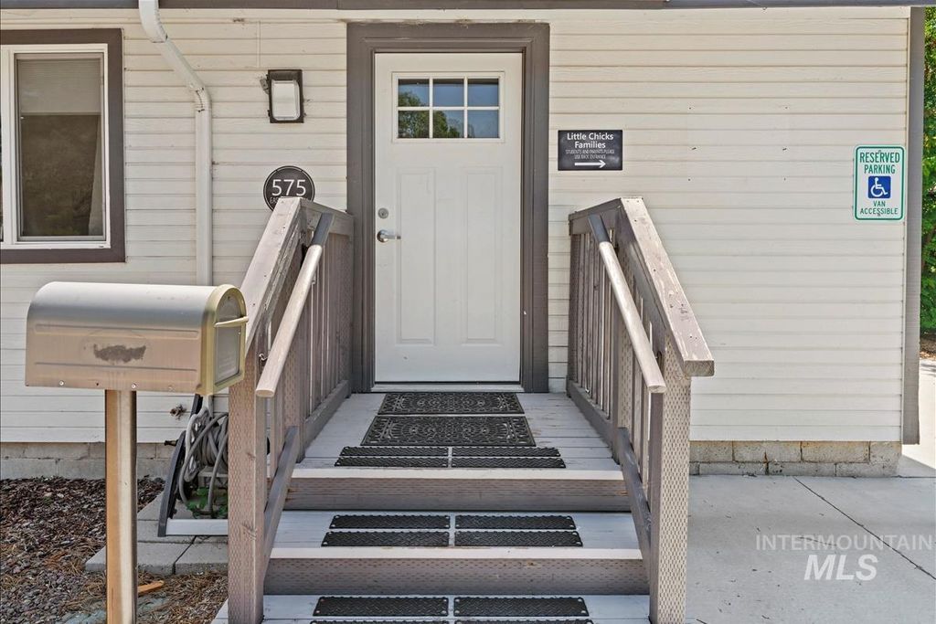 Photo of 575 E 2nd South, Mountain Home, ID 83647 (MLS # 98972977)