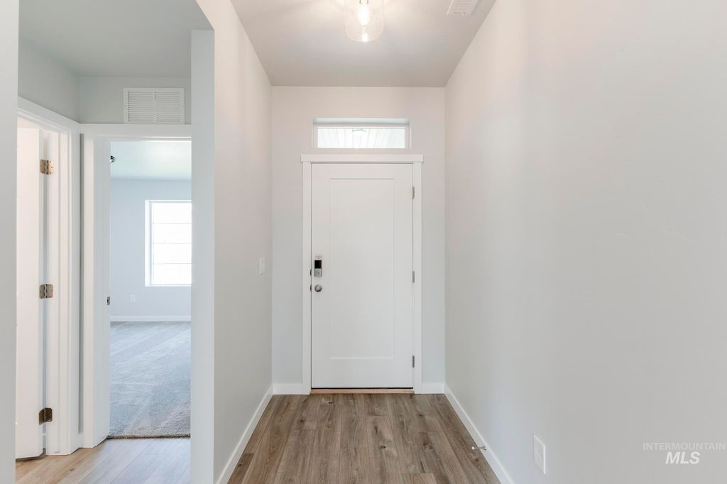 Photo of 7413 S Menzingers Ave, Meridian, ID 83642 (MLS # 98968593)