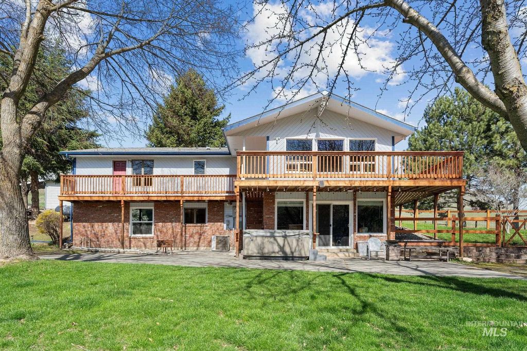 Photo of 22931 Four S Lane, Juliaetta, ID 83535 (MLS # 98979520)