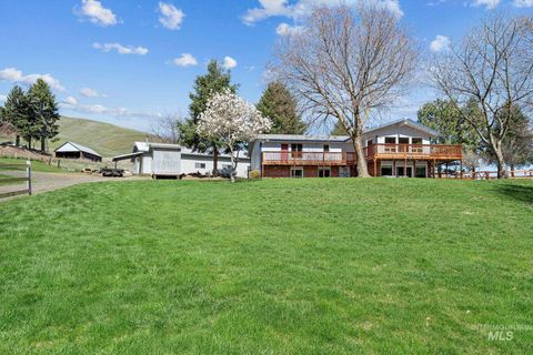 Photo of 22931 Four S Lane, Juliaetta, ID 83535 (MLS # 98979520)