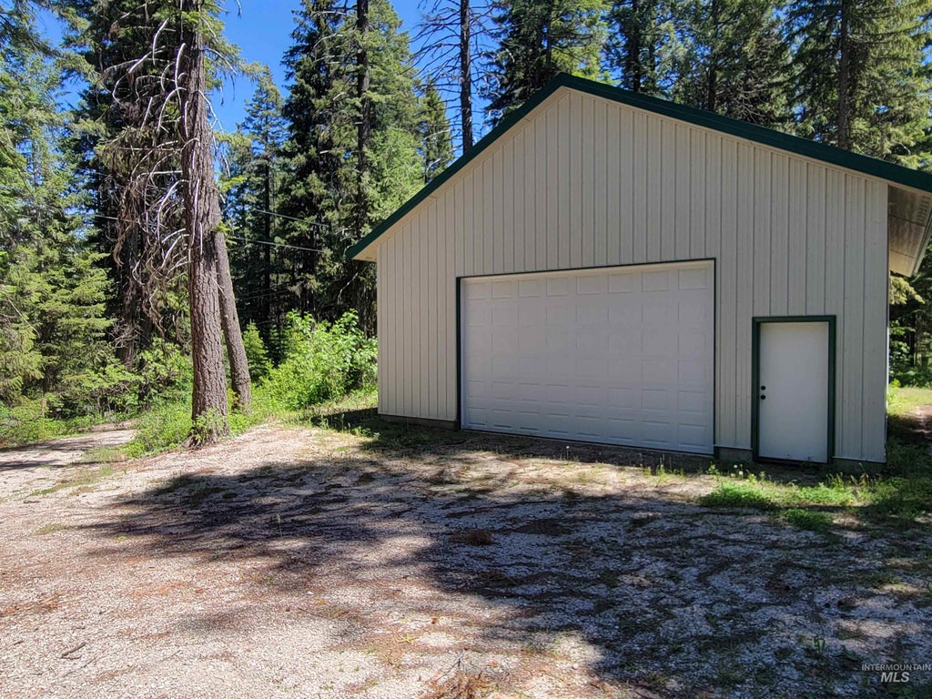 Photo of 579 Noland Road, Cascade, ID 83611 (MLS # 98991941)