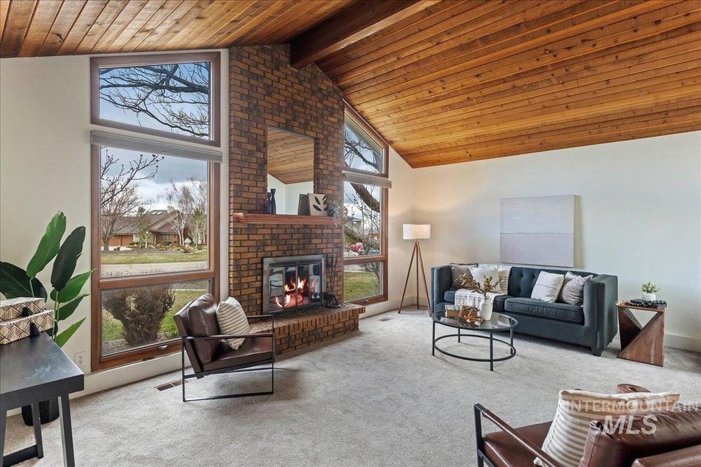 Photo of 709 Vista Terrace, Nampa, ID 83686 (MLS # 98977078)