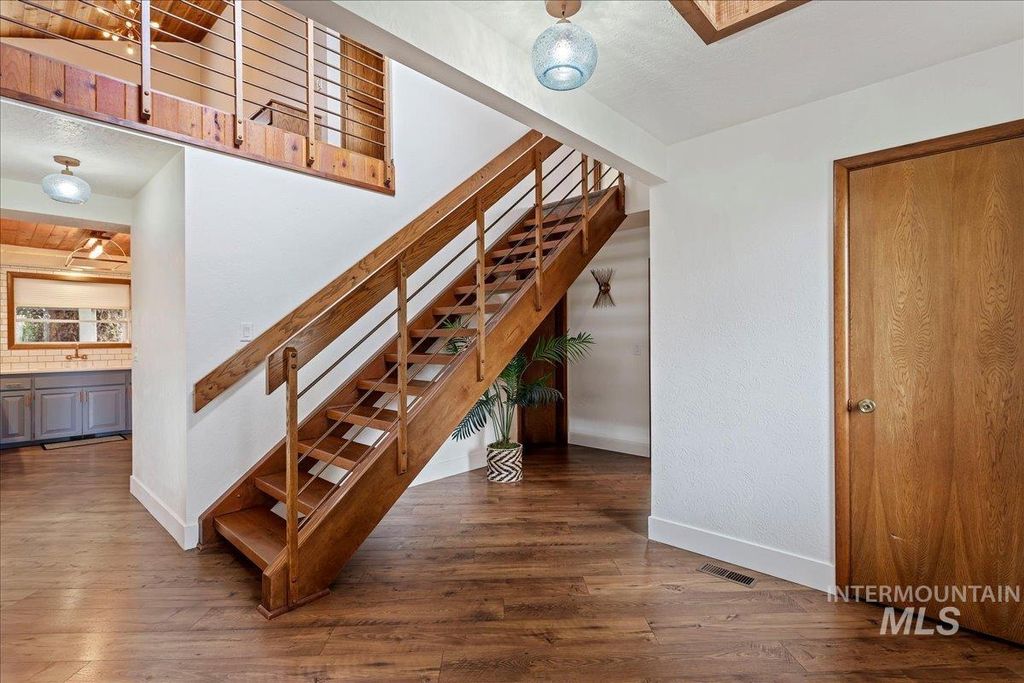 Photo of 709 Vista Terrace, Nampa, ID 83686 (MLS # 98977078)